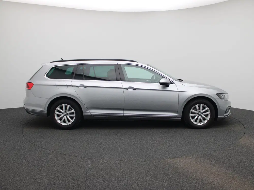 Volkswagen Passat 1.5 TSI Business uit 2023, foto 7