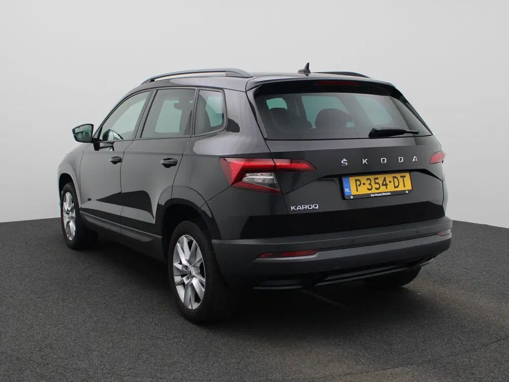 Skoda Karoq 1.5 TSI ACT Business Edition uit 2022, foto 3