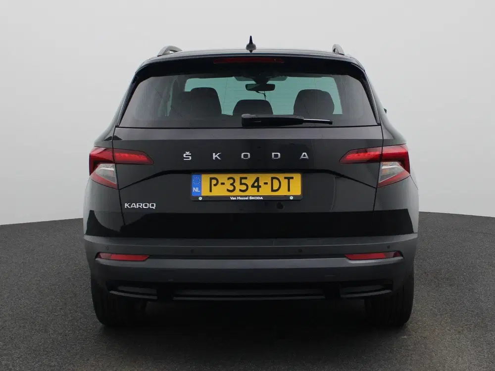 Skoda Karoq 1.5 TSI ACT Business Edition uit 2022, foto 6