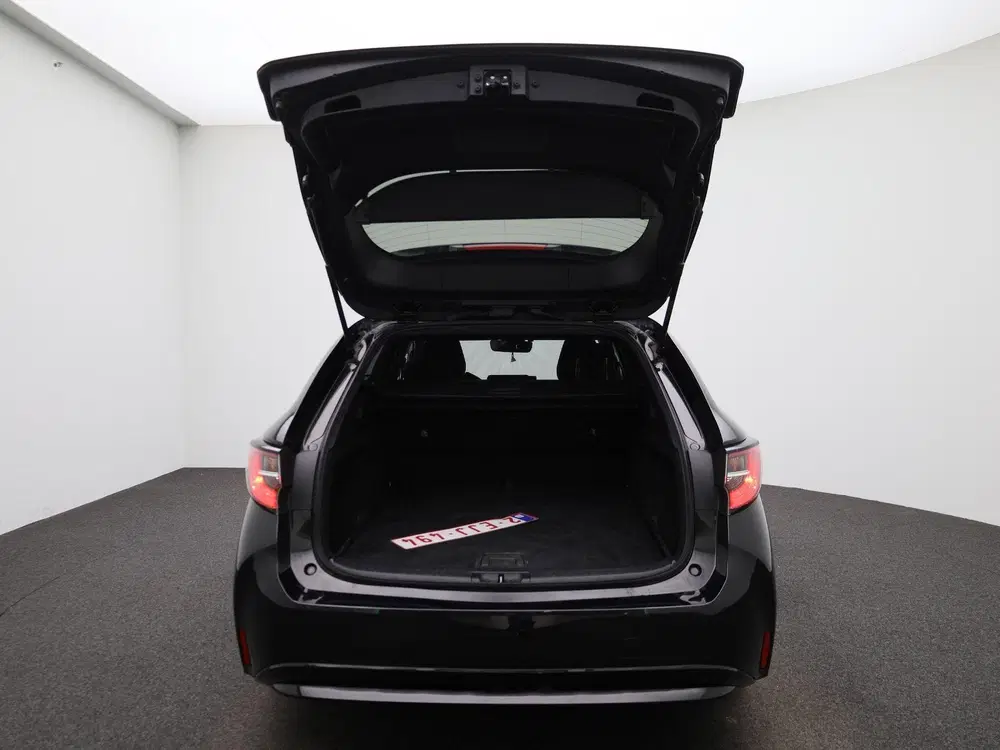 Suzuki Swace 1.8 Hybrid Style uit 2021, foto 11