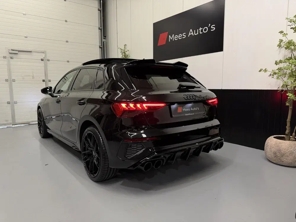 Audi A3 40 TFSI e S-Edition uit 2022, foto 14