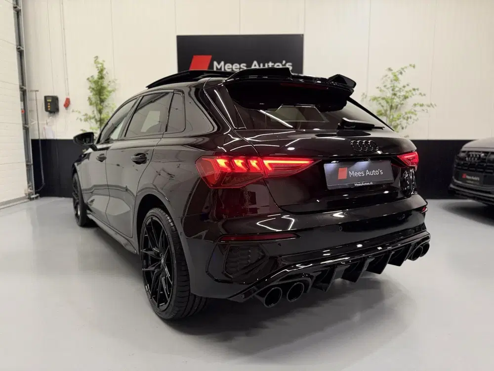 Audi A3 40 TFSI e S-Edition uit 2022, foto 15