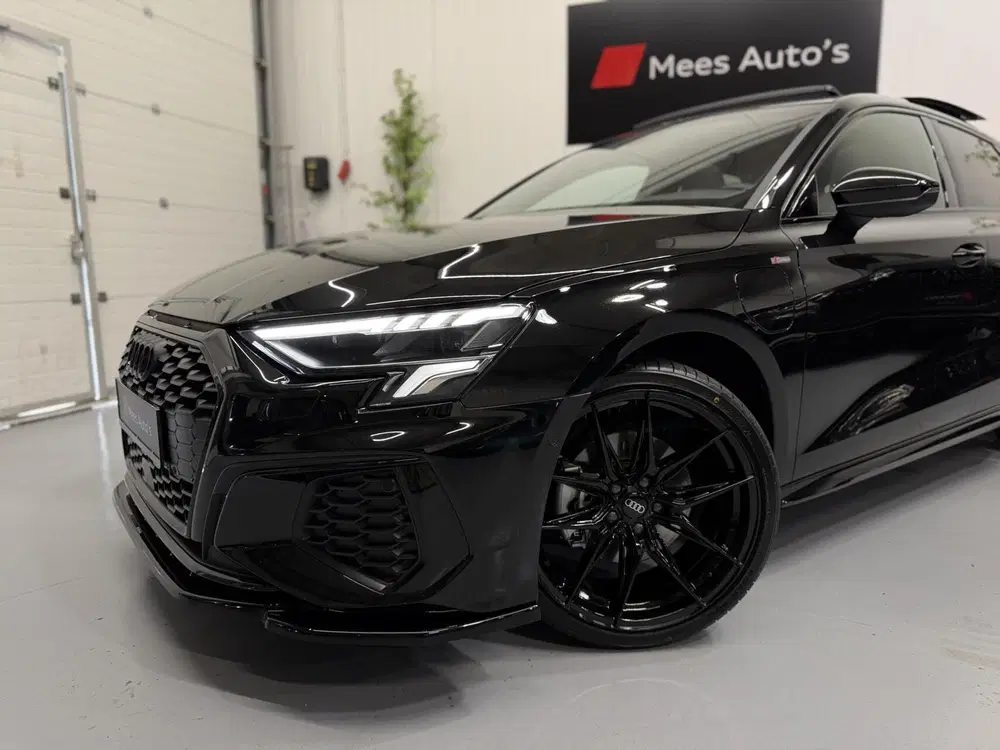 Audi A3 40 TFSI e S-Edition uit 2022, foto 5