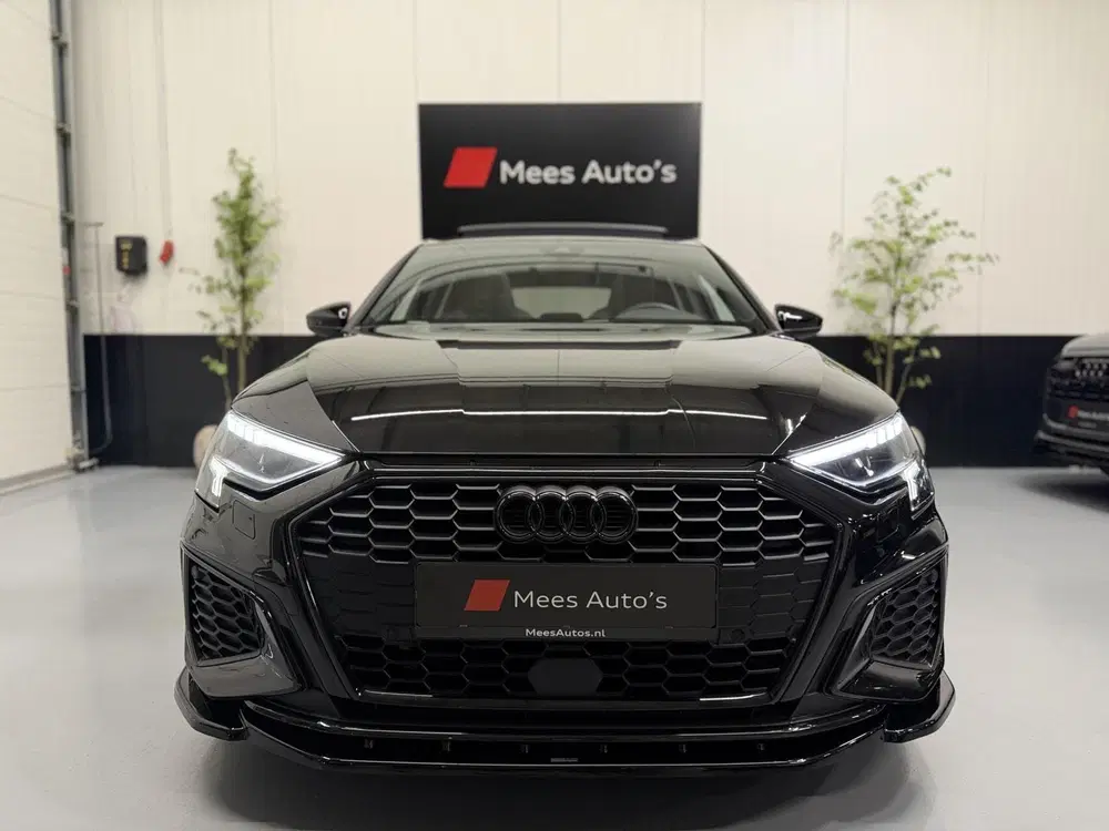 Audi A3 40 TFSI e S-Edition uit 2022, foto 7