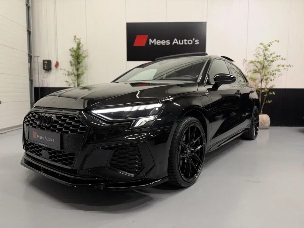 Audi A3 40 TFSI e S-Edition uit 2022, foto 9