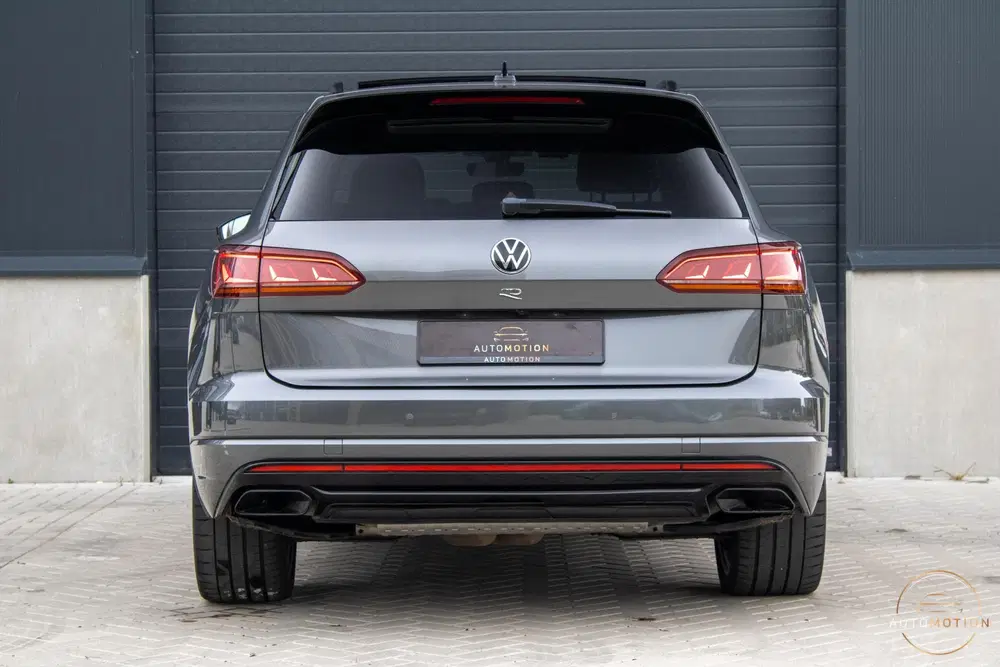Volkswagen Touareg 3.0 TSi eHybrid 4MOTION R Trekhaak Luchtv uit 2020, foto 11