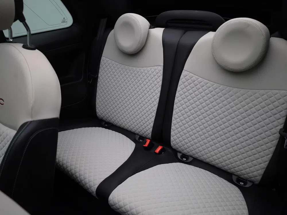 Fiat 500C 1.0 Hybrid Star uit 2021, foto 10