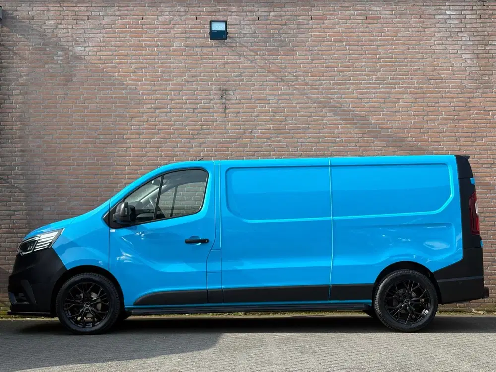 Renault Trafic 2.0dCi 150PK Lang uit 2023, foto 9
