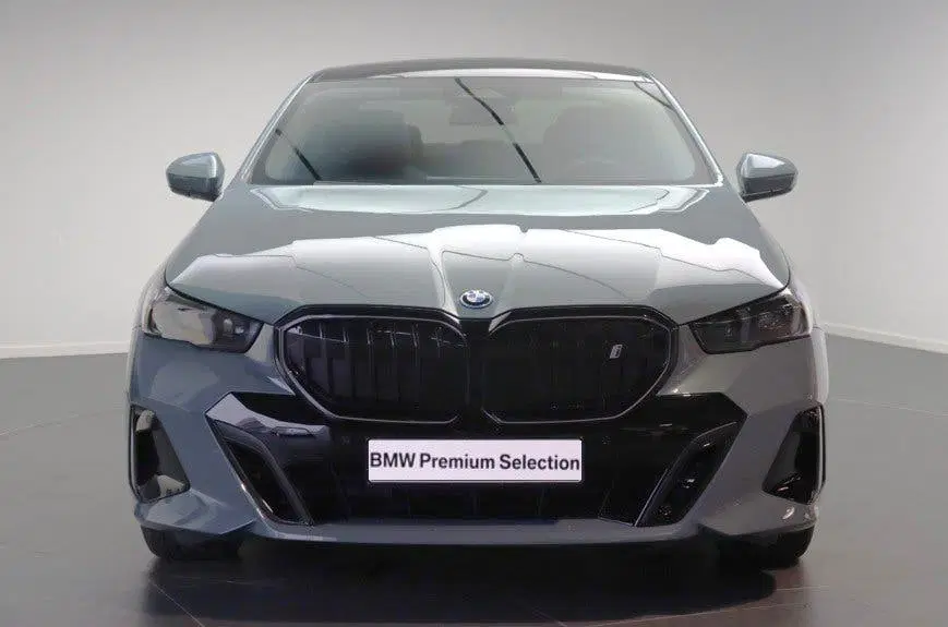 BMW i5 eDrive40 M Sport uit 2026, foto 5