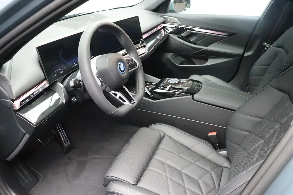 BMW i5 eDrive40 M Sport uit 2026, foto 8