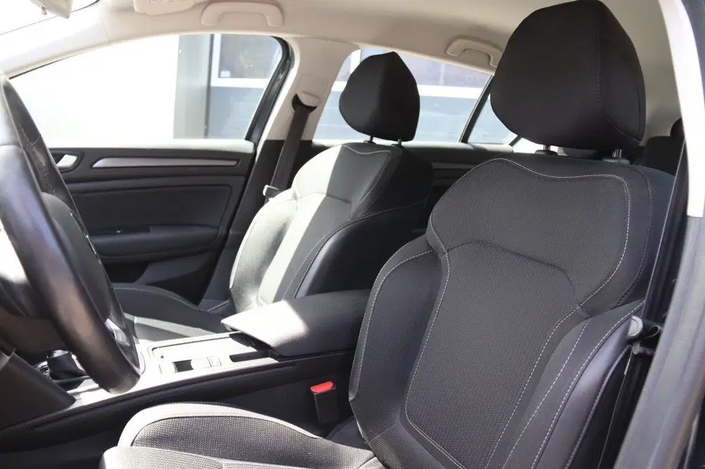 Renault Megane Mégane Estate 1.6 E-Tech Plug-In Hybrid 16 uit 2020, foto 7