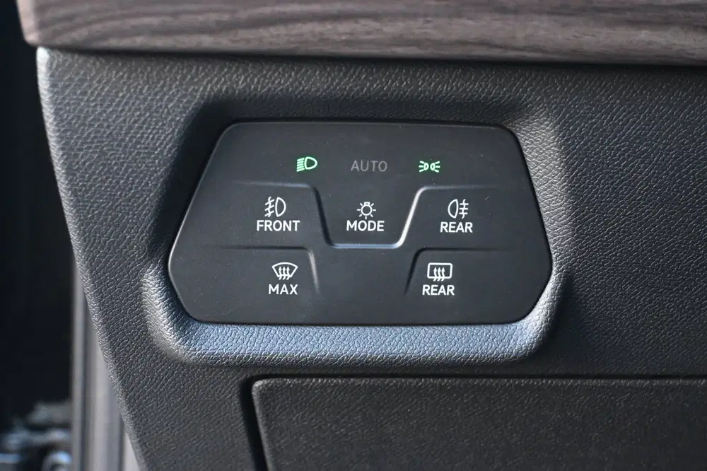 SEAT Leon 1.5 eTSI Xcellence 150-PK uit 2020, foto 13