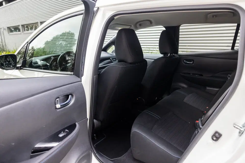 Nissan Leaf N-Connecta 40 kWh uit 2021, foto 11