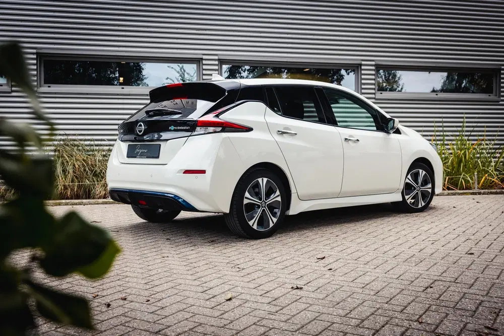 Nissan Leaf N-Connecta 40 kWh uit 2021, foto 3