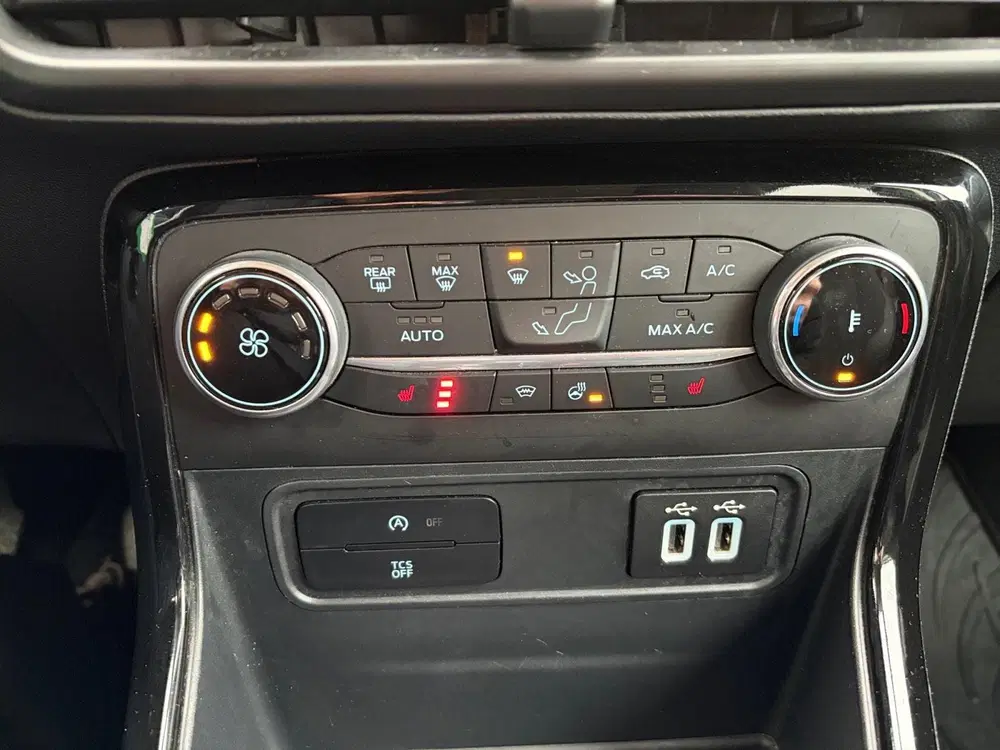 Ford EcoSport 1.0 EcoBoost ST-Line uit 2022, foto 14