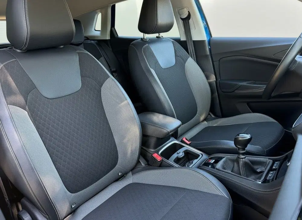 Opel Grandland 1.2 Turbo Business Executive uit 2019, foto 4
