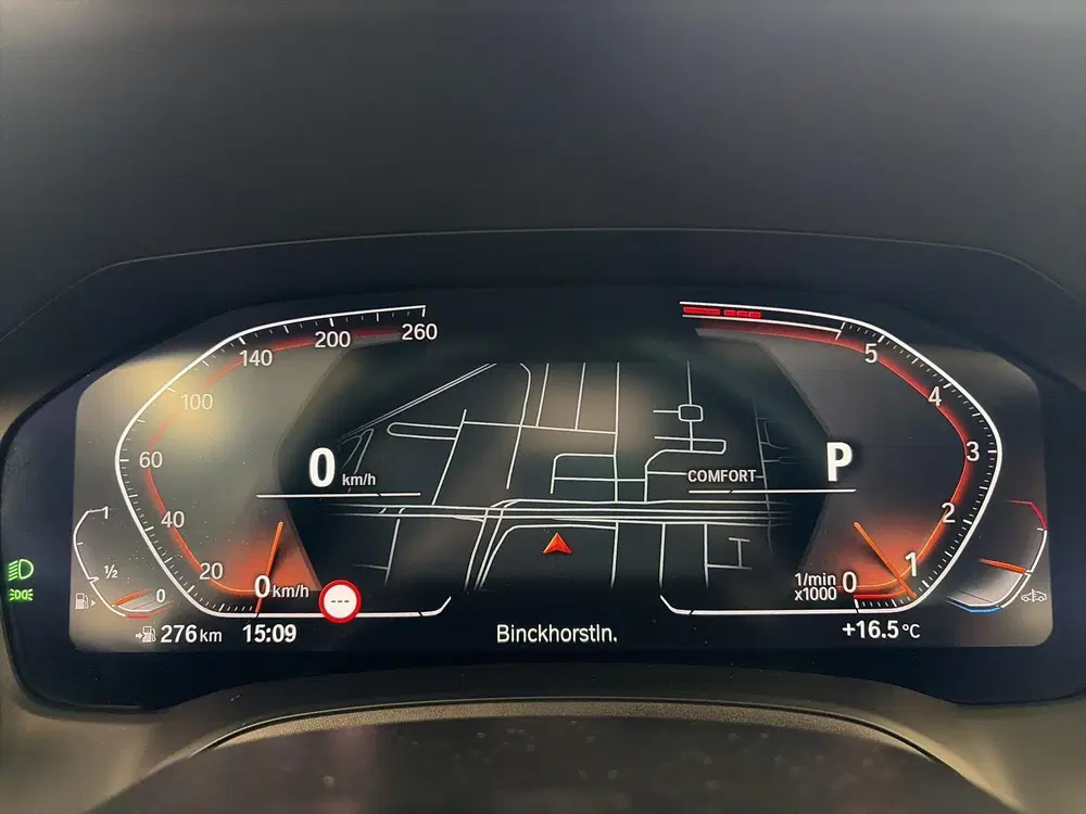 BMW 3-serie 320i Business Edition uit 2022, foto 15