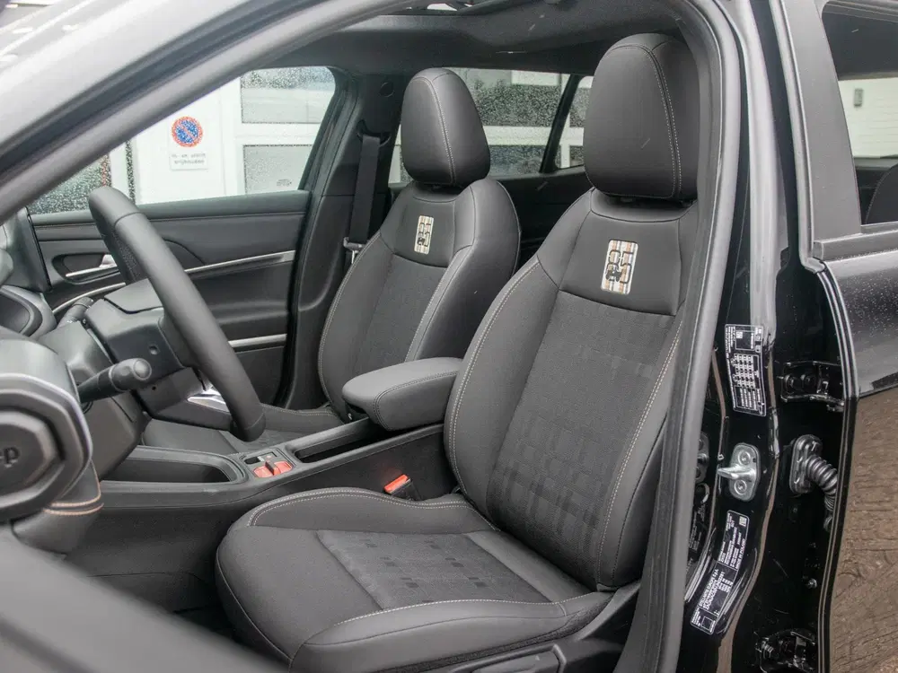 Jeep Avenger 85th Anniversary 54 kWh uit 2026, foto 12