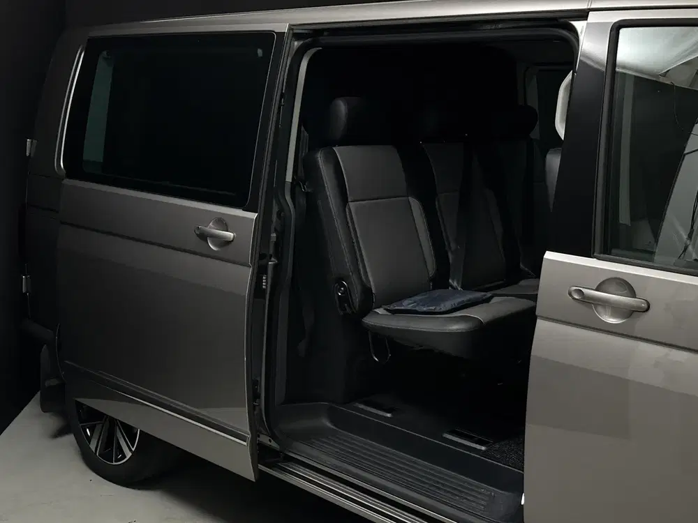 Volkswagen Transporter 2.0 TDI L2H1*Caravelle * Dubbel cabin uit 2020, foto 10