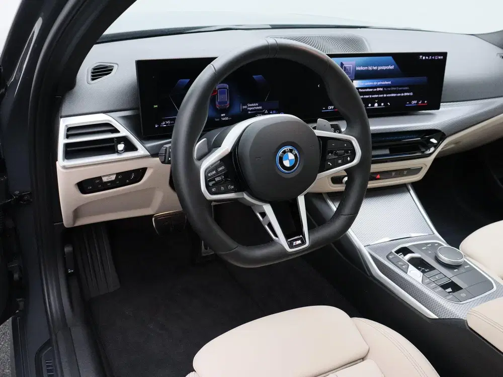 BMW 3-serie Touring 330e M Sportpakket Pro uit 2026, foto 11