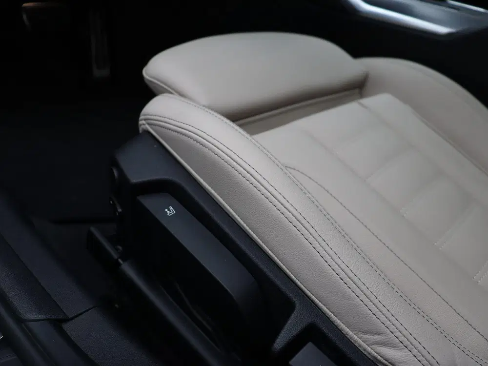 BMW 3-serie Touring 330e M Sportpakket Pro uit 2026, foto 13