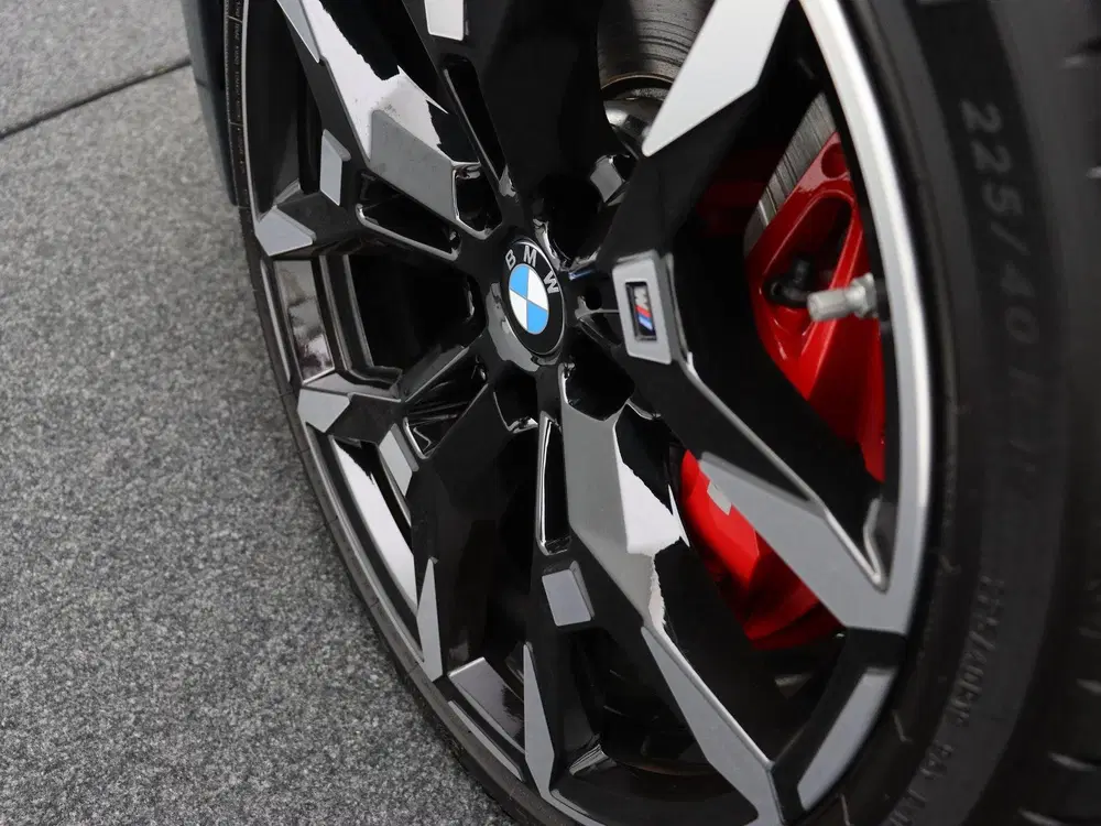 BMW 3-serie Touring 330e M Sportpakket Pro uit 2026, foto 9