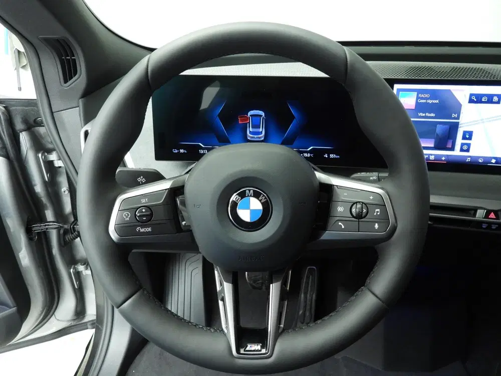 BMW iX xDrive45 M Sport Pro uit 2026, foto 10