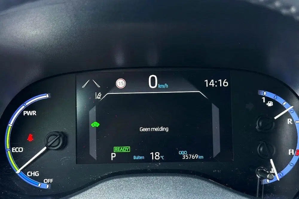 Toyota Yaris Cross 1.5 Hybrid Dynamic uit 2022, foto 10
