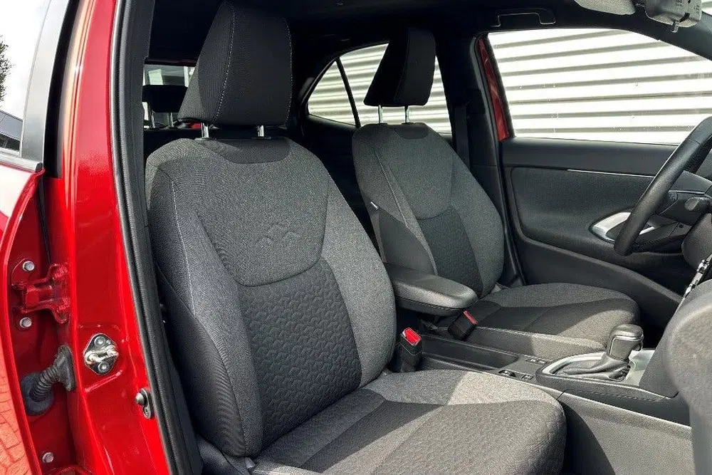 Toyota Yaris Cross 1.5 Hybrid Dynamic uit 2022, foto 14