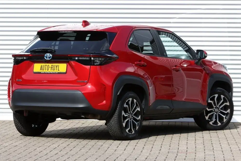 Toyota Yaris Cross 1.5 Hybrid Dynamic uit 2022, foto 2