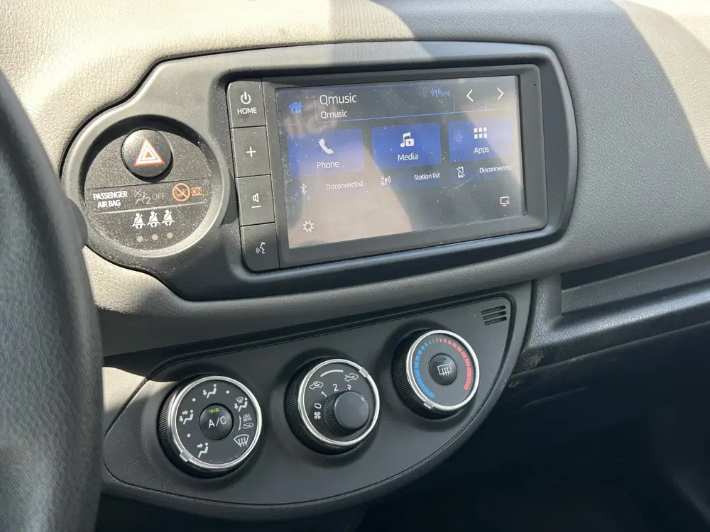 Toyota Yaris 1.0 VVT-i Connect uit 2020, foto 7