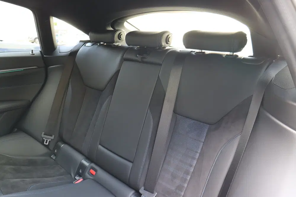 BMW 4-serie Coupé M440i xDrive High Executive Automaat uit 2021, foto 6