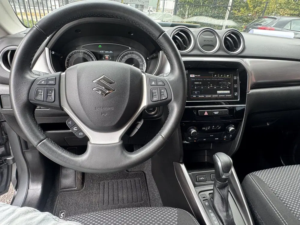 Suzuki Vitara 1.5 Hybrid Style AllGrip uit 2022, foto 14