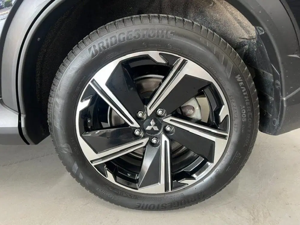 Mitsubishi Eclipse Cross 2.4 PHEV INTENSE+ uit 2022, foto 10