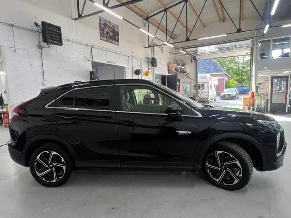 Mitsubishi Eclipse Cross 2.4 PHEV INTENSE+ uit 2022, foto 6