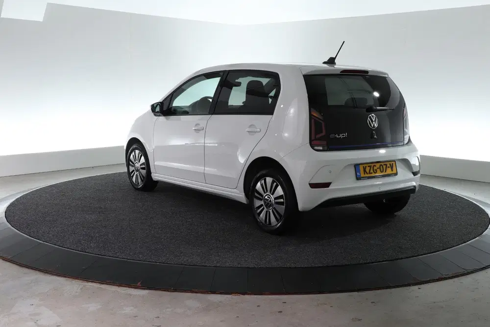 Volkswagen up! e-up Style uit 2022, foto 15