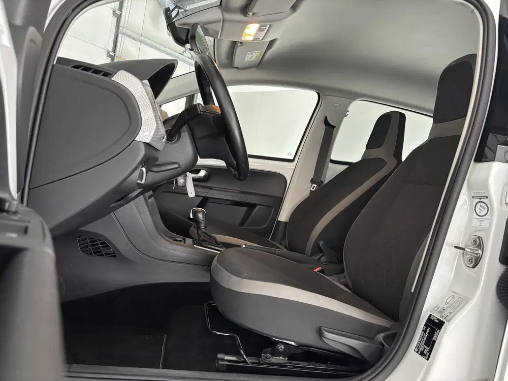 Volkswagen up! e-up Style uit 2022, foto 4