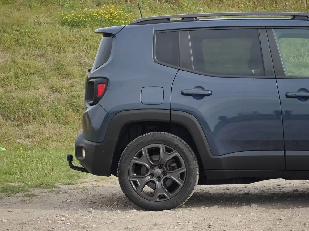 Jeep Renegade 240pk Plug-in Hybrid 80th Anniversary uit 2021, foto 11