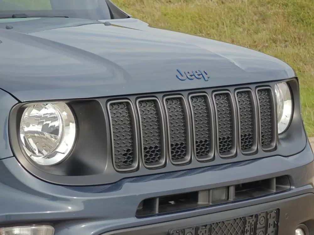 Jeep Renegade 240pk Plug-in Hybrid 80th Anniversary uit 2021, foto 13