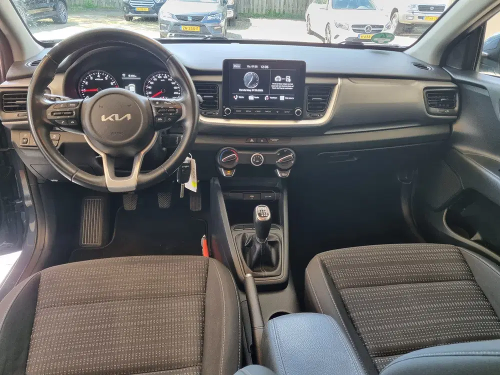 Kia Stonic 1.0 T-GDi MHEV DynamicLine Zeer nette auto uit 2022, foto 10