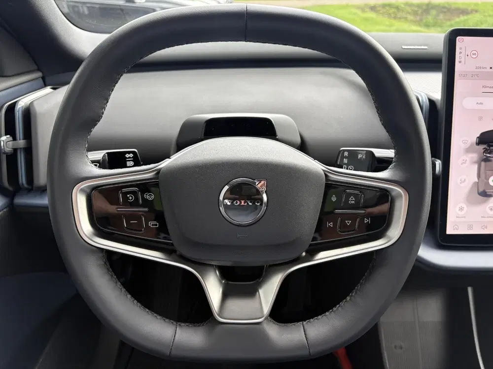 Volvo EX30 Single Motor Extended Range Plus 69 kWh uit 2025, foto 4