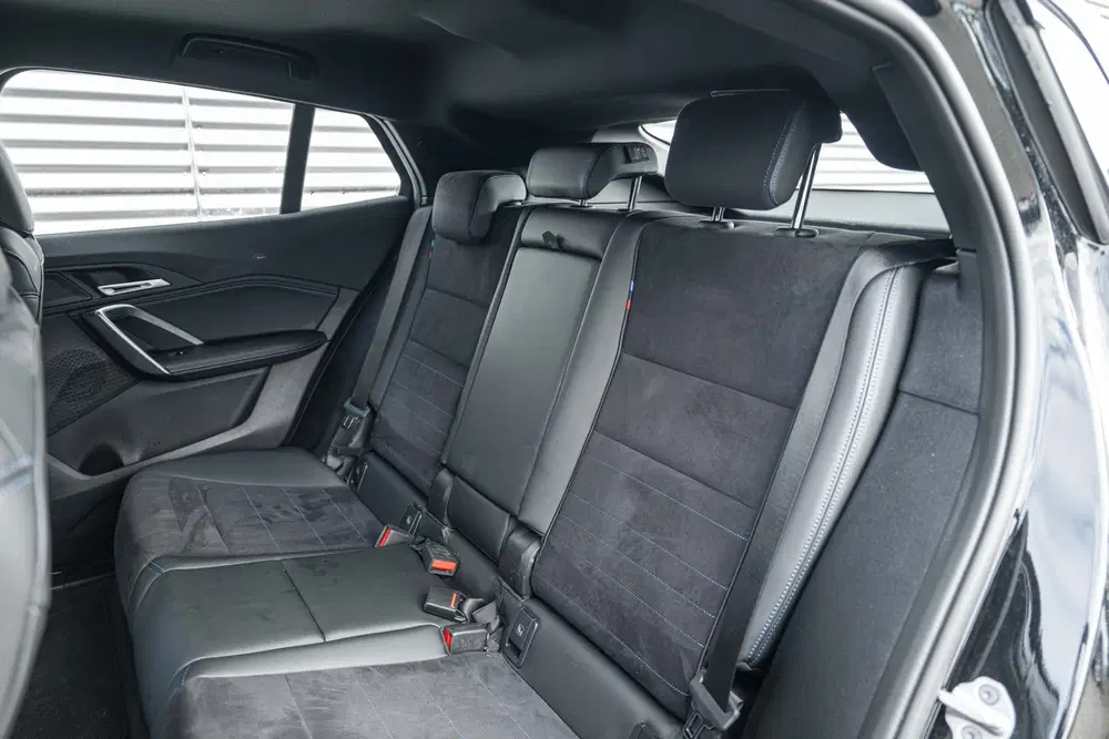 BMW iX2 xDrive30 M Sport uit 2025, foto 12