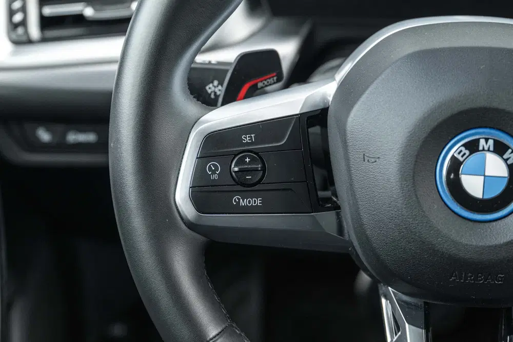 BMW iX2 xDrive30 M Sport uit 2025, foto 8