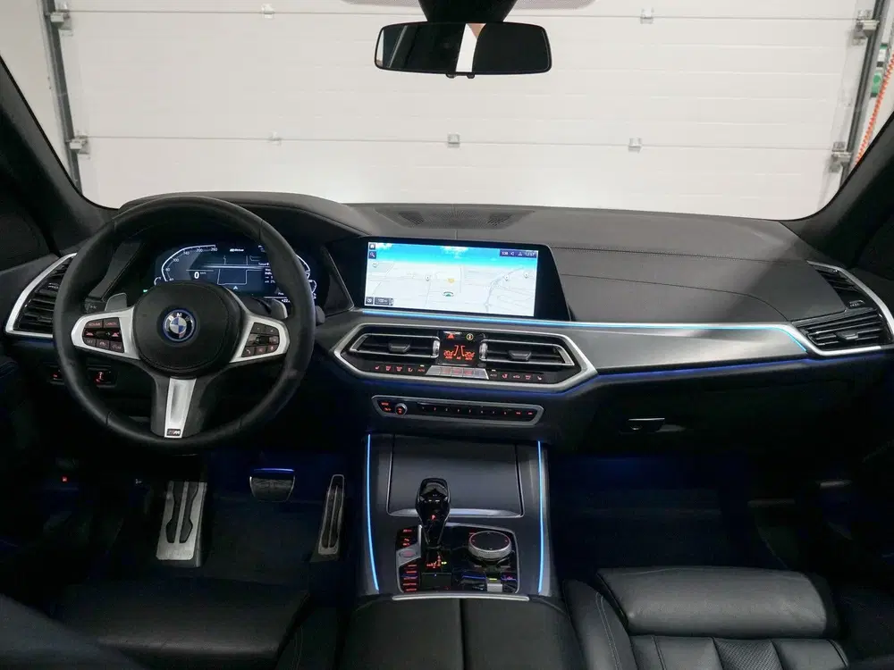 BMW X5 xDrive45e M-Sport uit 2022, foto 10