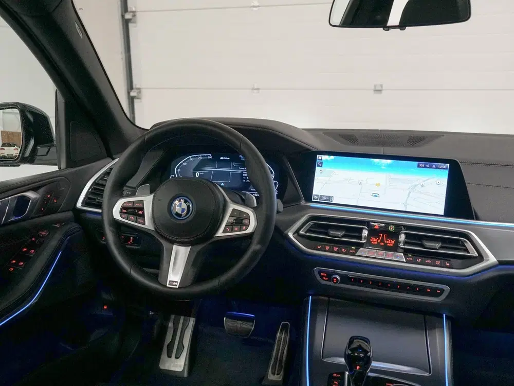 BMW X5 xDrive45e M-Sport uit 2022, foto 9
