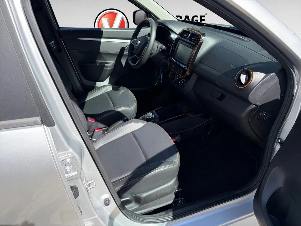 Dacia Spring Comfort Plus 27 kWh slechts 4600 KM uit 2022, foto 13