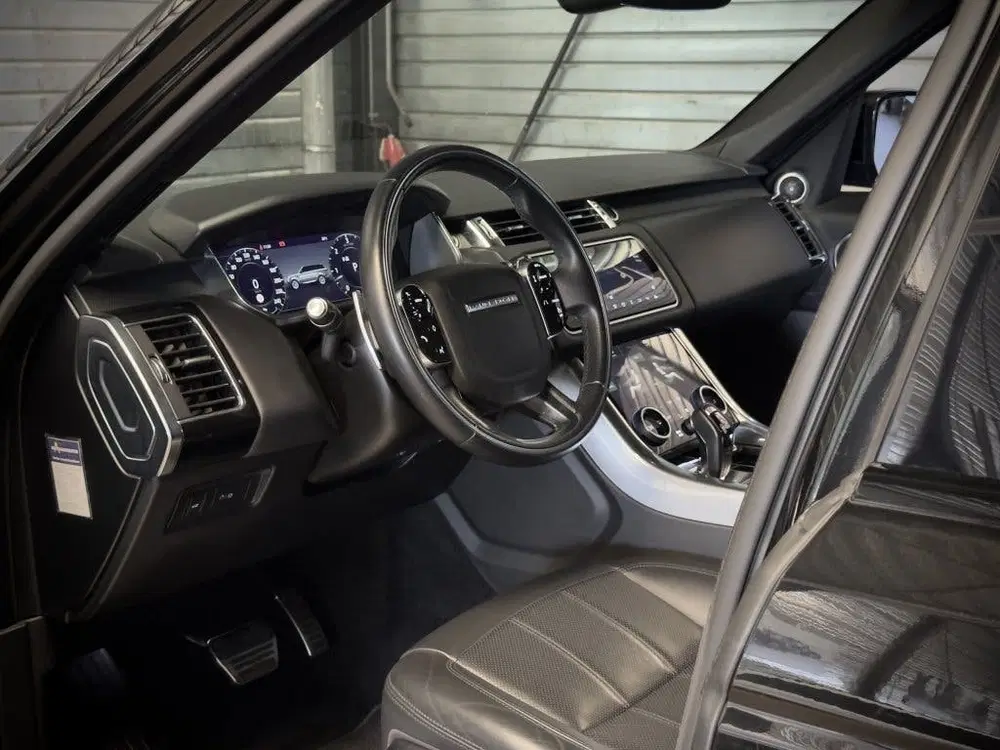 Land Rover Range Rover Sport HSE Dynamic uit 2020, foto 4