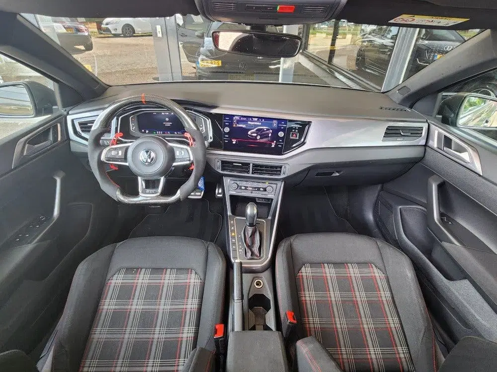 Volkswagen Polo 2.0 TSI GTI uit 2020, foto 3