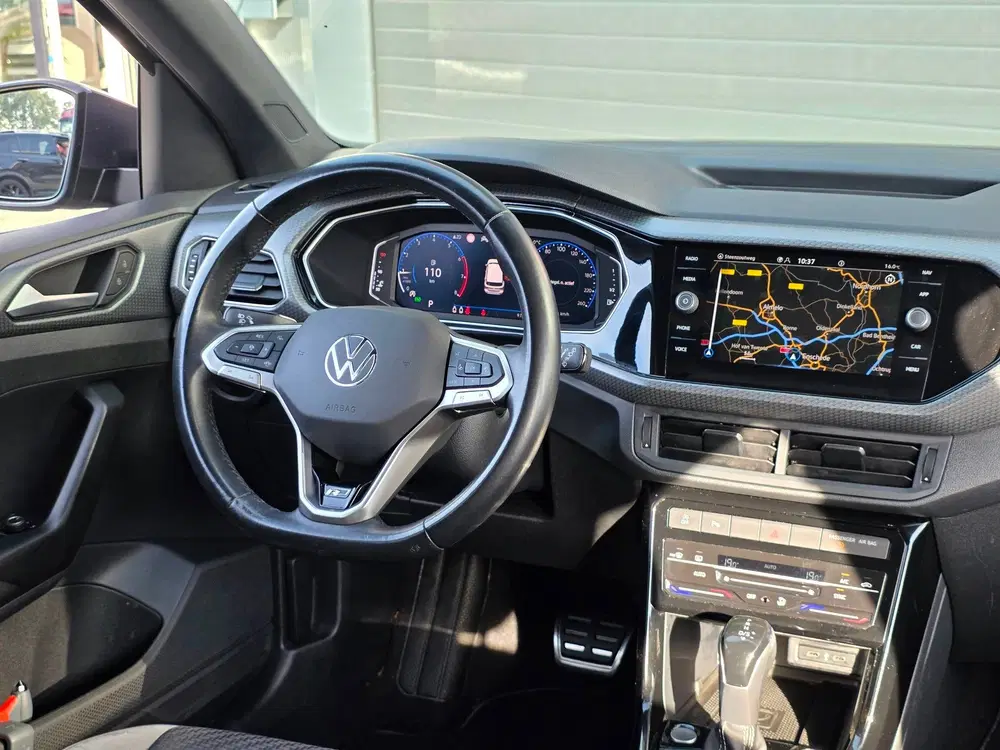 Volkswagen T-Cross 1.0 TSI R-Line uit 2022, foto 5