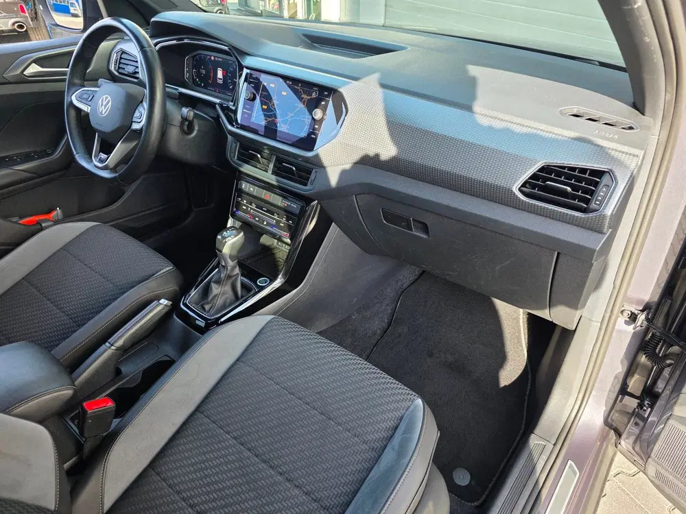 Volkswagen T-Cross 1.0 TSI R-Line uit 2022, foto 8
